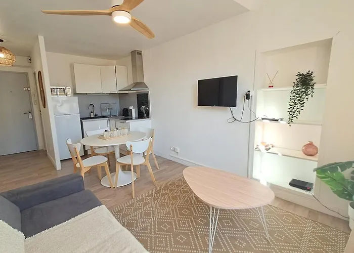 L'olympe - Cosy A 2 Pas Des Halles * Narbonne