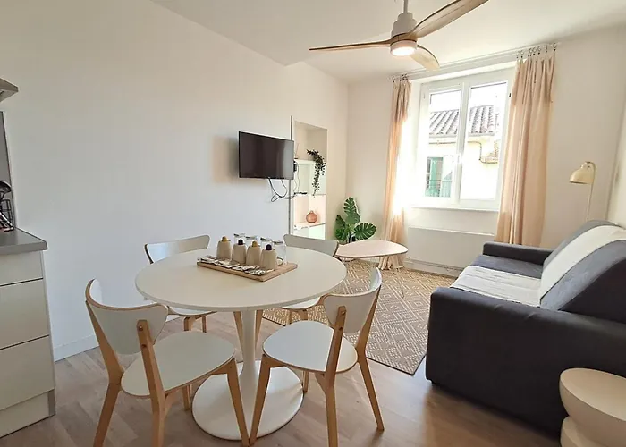 L'olympe - Cosy A 2 Pas Des Halles * Narbonne